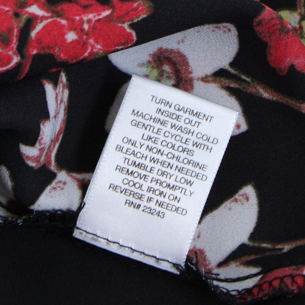 New York & Co. 7th Avenue Floral Print Cap Short Sleeve Women’s Blouse Medium - Picture 7 of 8